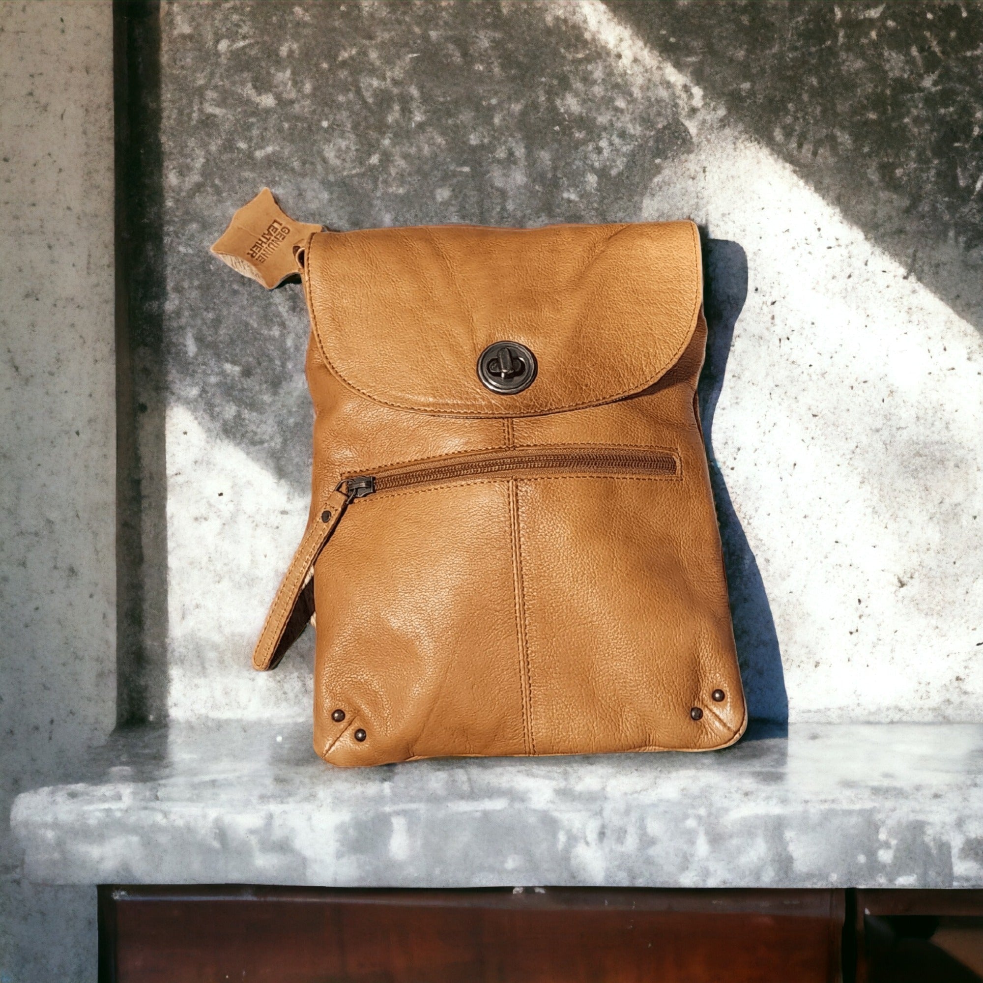 Women's Crossbody Leather Bag| Tayla - BeltUp Leather Co.