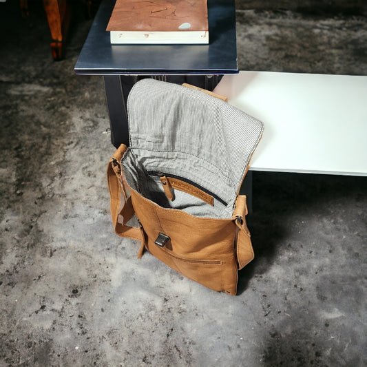 Crossbody | Latte | Tayla - BeltUp Leather Co.