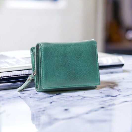 Green | Zip | Vikky - BeltUp Leather Co.